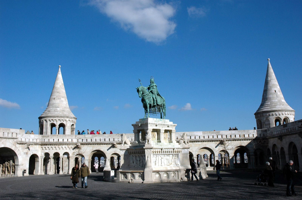 Будапешт, памятник Ишвану Святому