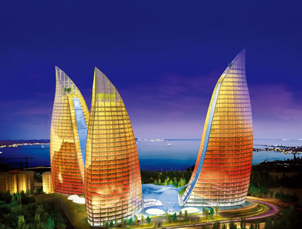 Баку, Огненные башни