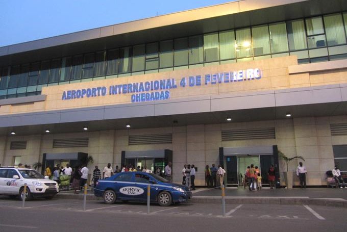 Дешевые авиабилеты в Анголу