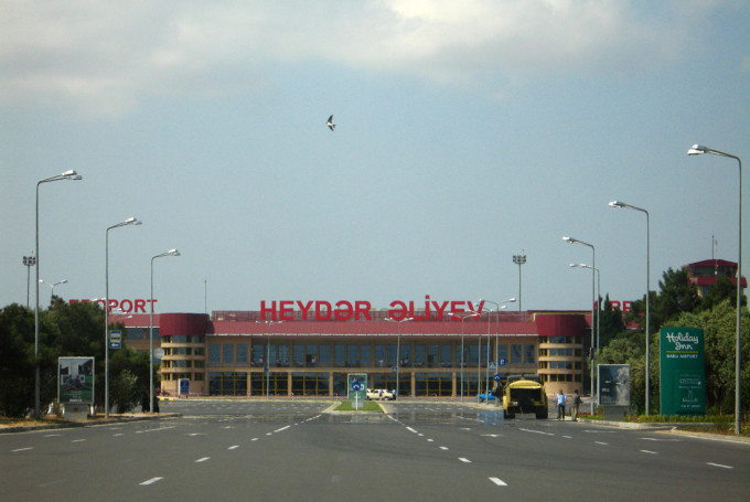 Дешевые авиабилеты в Азербайджан
