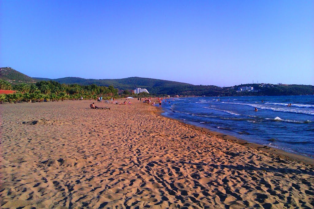 Пляж Памучак