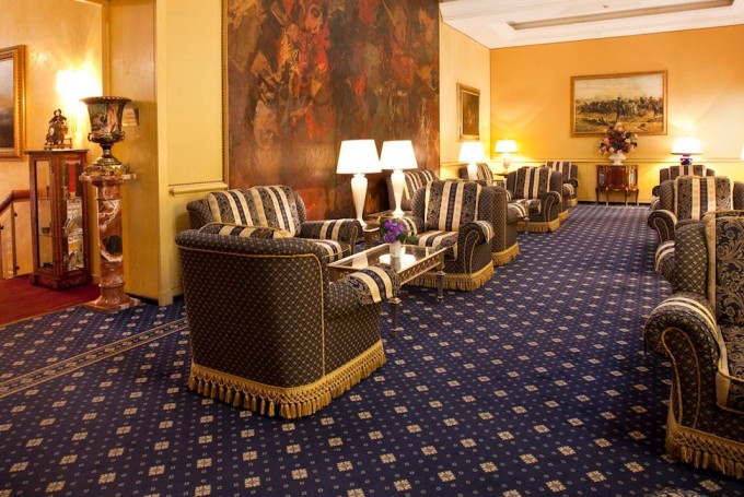 Где недорого остановиться в Риме